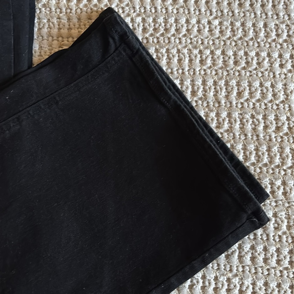 High-Waisted Pull-On Weekender Wide Leg Crop Jeans - Picture 4 of 7